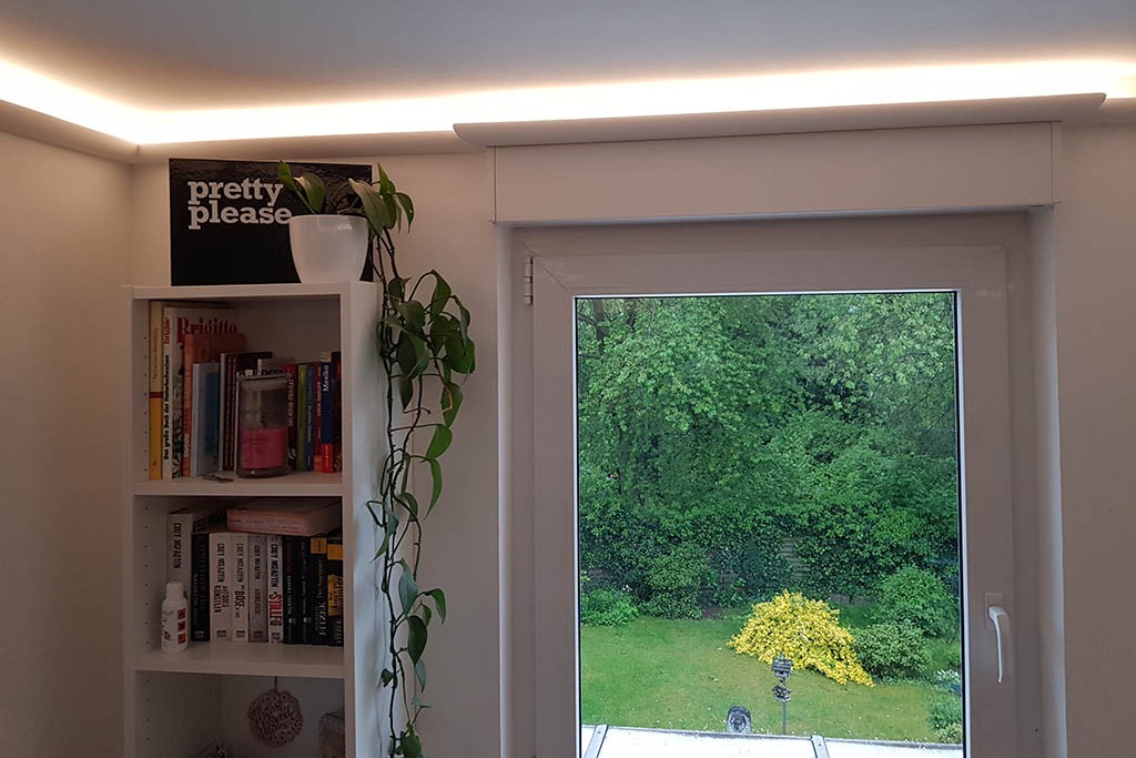 Beispiel 3 - BENDU LED-Stuckleiste WDKL-55A-ST