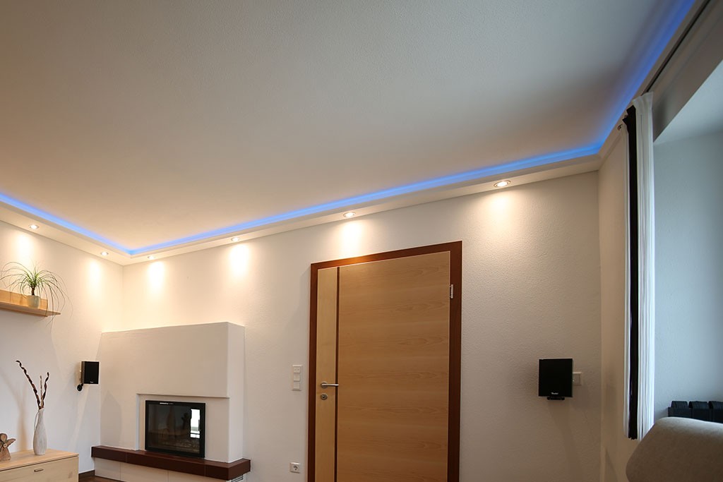 LED cove moldings for indirect lighting "WDKL-55B-ST"