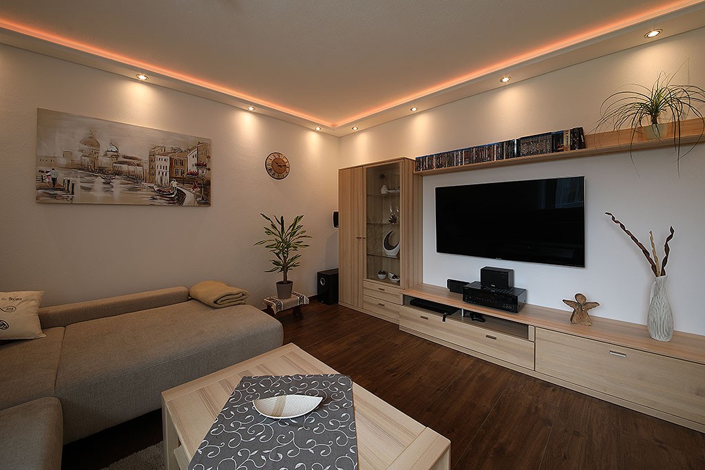 LED cornices for indirect ceiling lighting "WDKL-170B-PR"