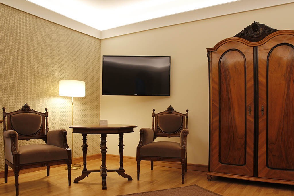 Stucco for indirect lighting - "WDKL-85B-PR"