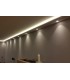 Beispiel 2 - Indirekte Wand- und Deckenbeleuchtung mit der Stuckleiste "WDKL-200A-ST"  kombiniert LED Stripes und Downlights.
