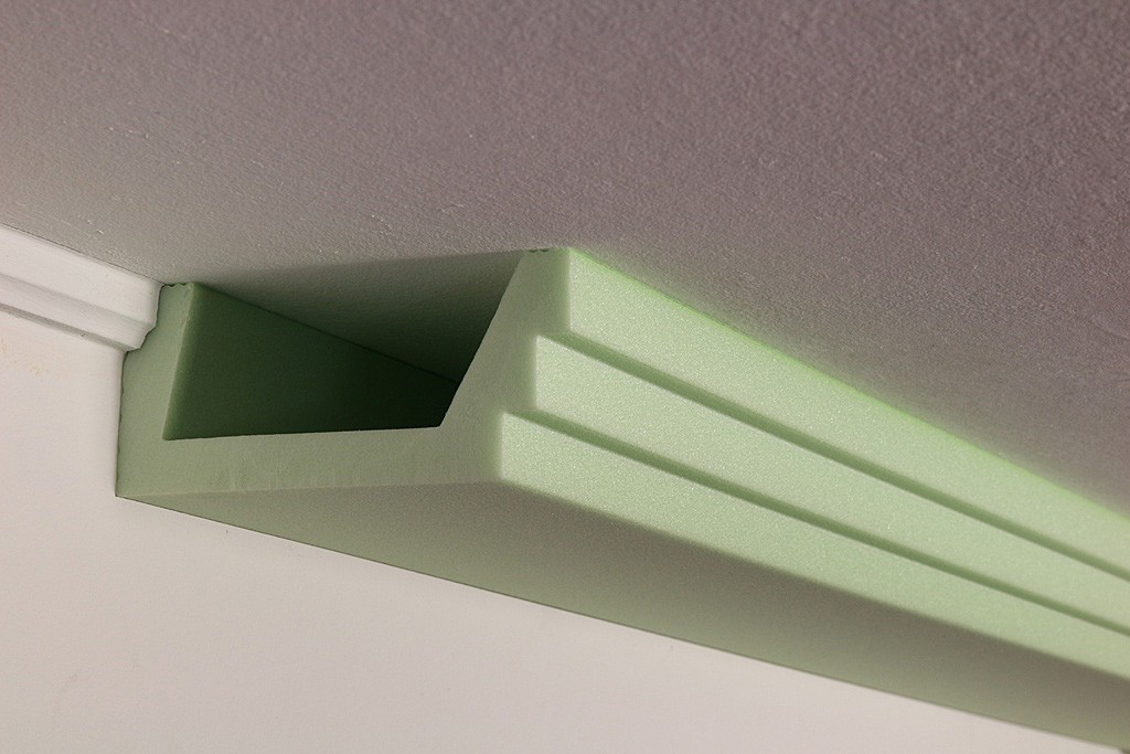 Lighting profile for installation of LED spotlights "BSML-180A-ST"
